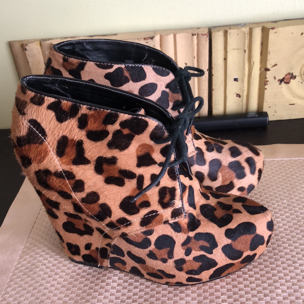 Steve Madden Leopard Wedges